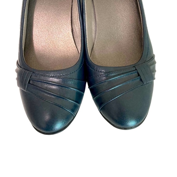 Life Stride Velocity Flex Memory Foam Women’s Size 10 M Navy Blue 2” Wedge - Picture 4 of 9